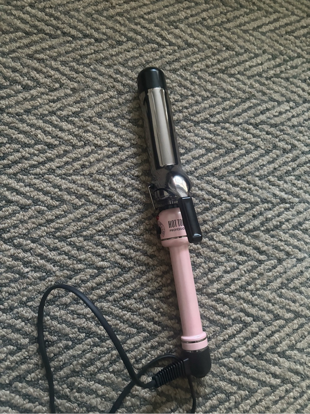 Hot Tools Pink Professional Curling Iron